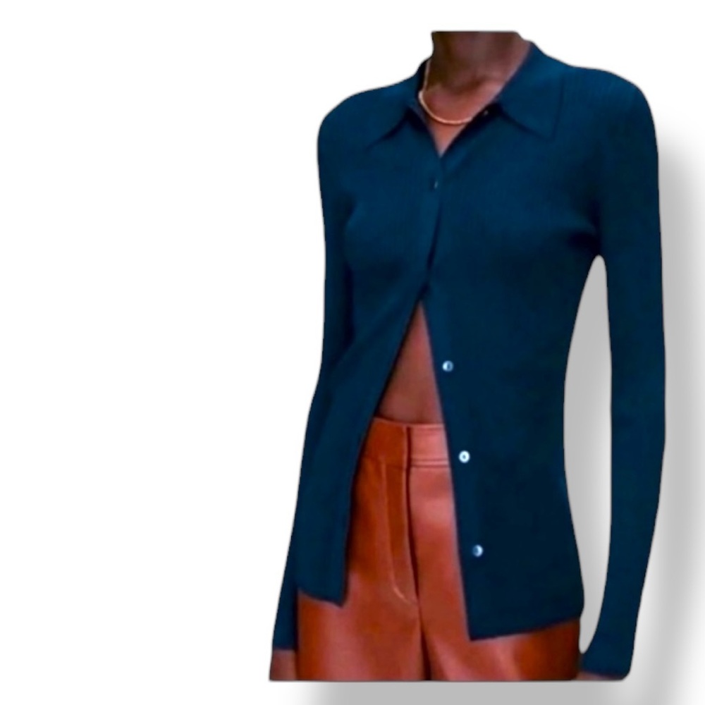 𝐀𝐑𝐈𝐓𝐙𝐈𝐀 𝐁𝐀𝐁𝐀𝐓𝐎𝐍 Black Finlay button down shirt